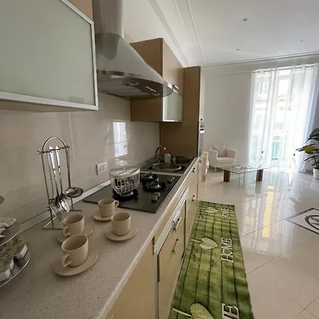 Affittacamere Napule è ...