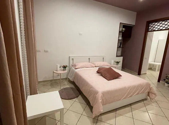 Napule E ... Гостевой дом 4*