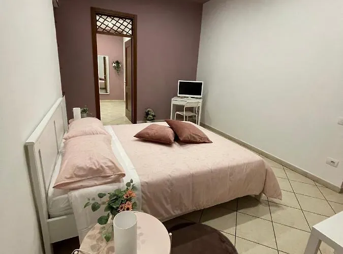 Napule E ... Неаполь