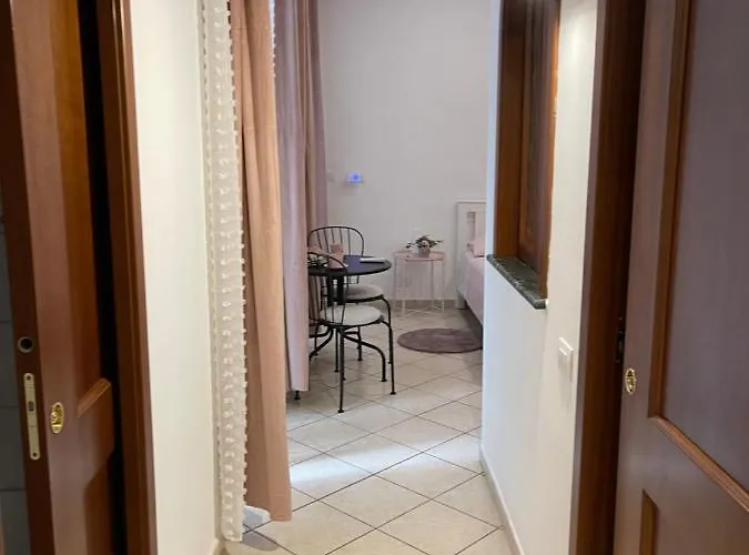 Napule E ... Гостевой дом Неаполь