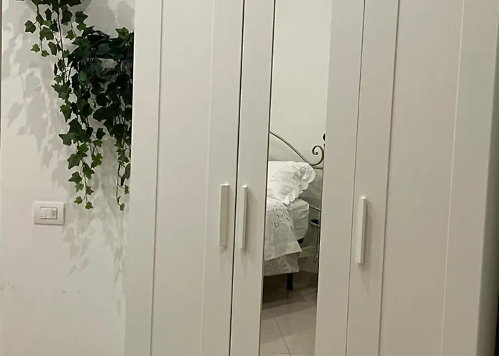 Napule E ... Неаполь