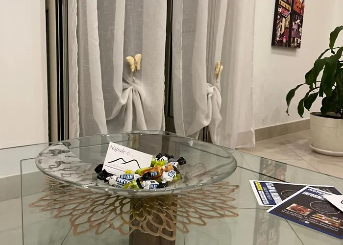 Napule E ... 4* Неаполь