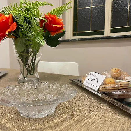 Napule E ... 4* Neapel