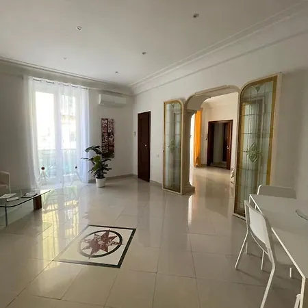 Napule è ... Maison d'hôtes Naples